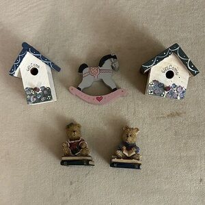 Charming Decorative Figurines Set